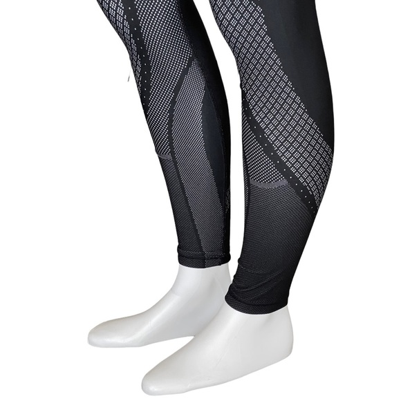 Lululemon Mapped Out High-Rise Tight Leggings - Picture 6 of 12